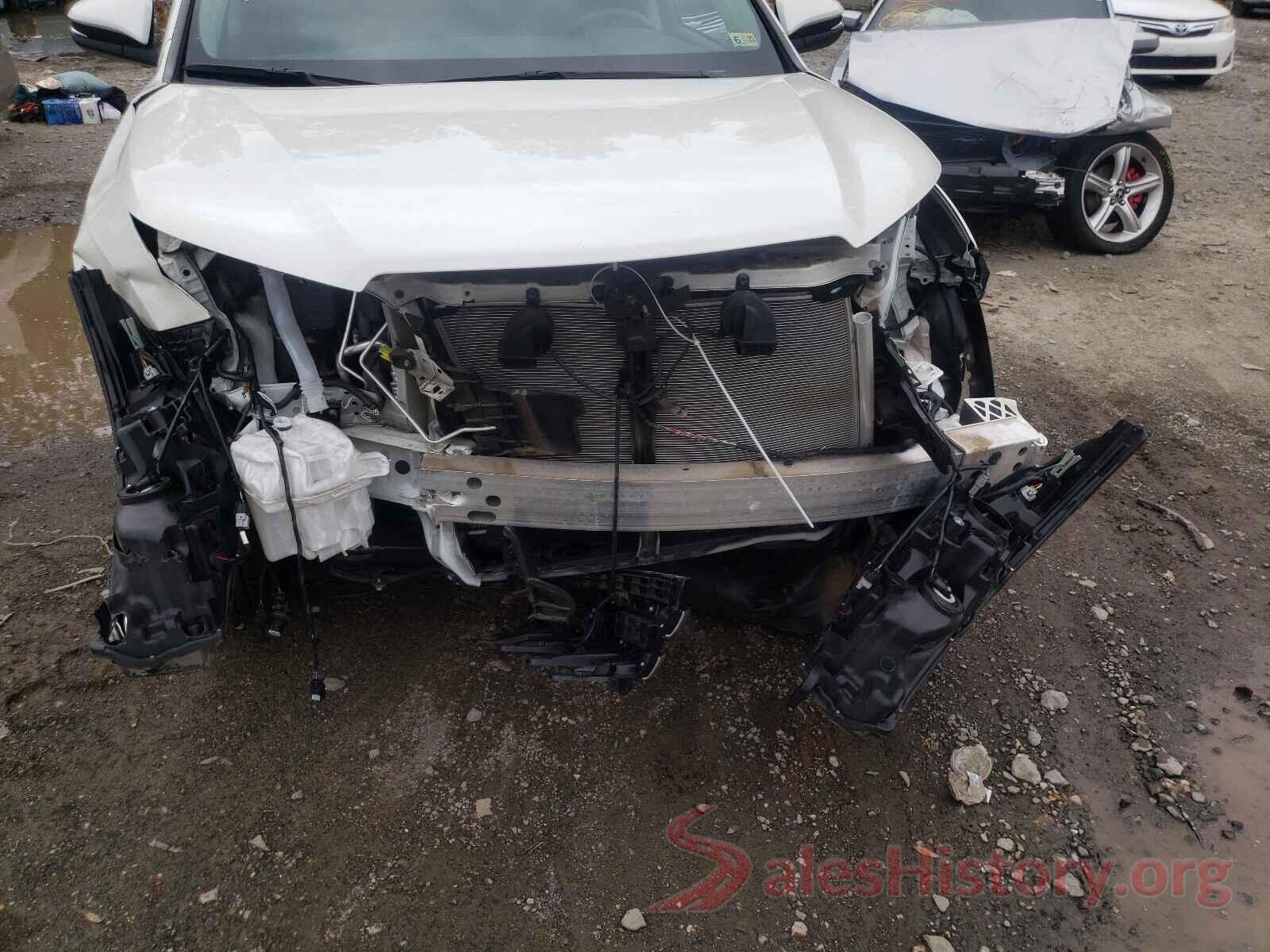 5TDJZRFHXJS552776 2018 TOYOTA HIGHLANDER