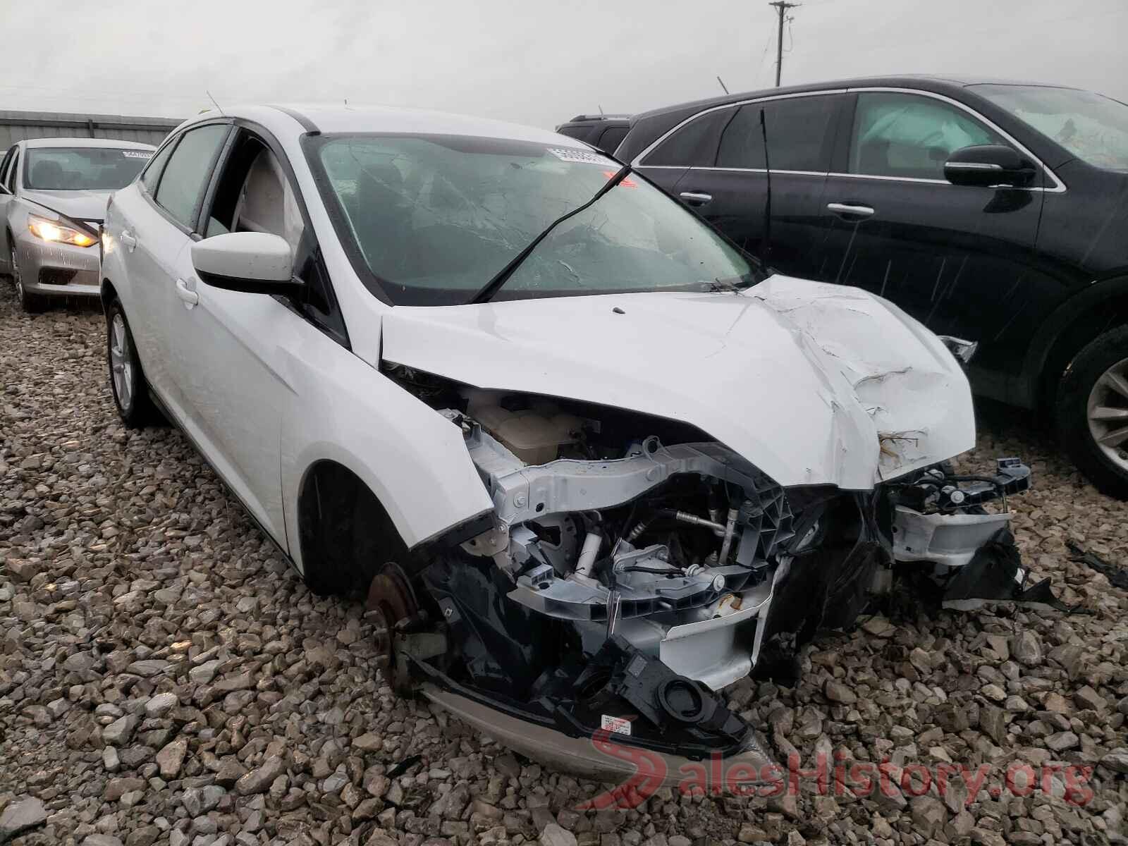 1FADP3F28JL252608 2018 FORD FOCUS