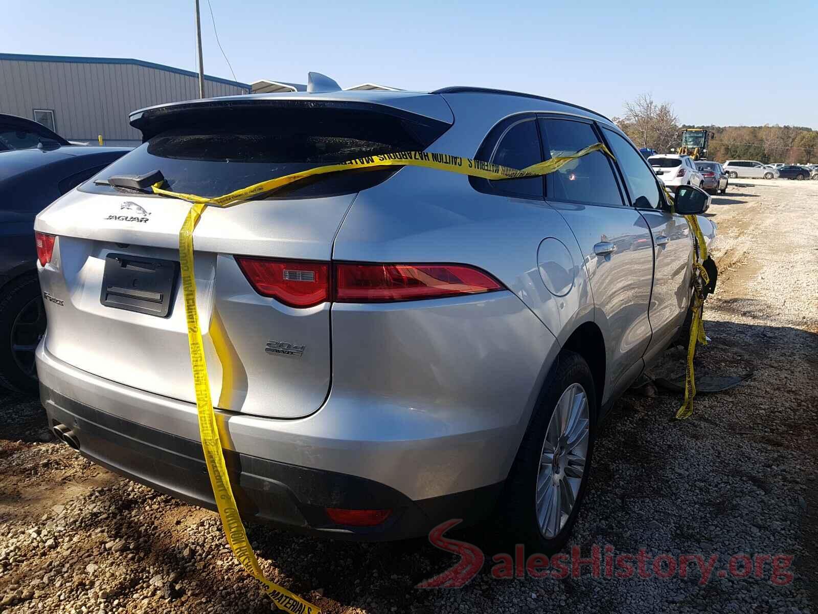 SADCJ2BN7HA098694 2017 JAGUAR F-PACE