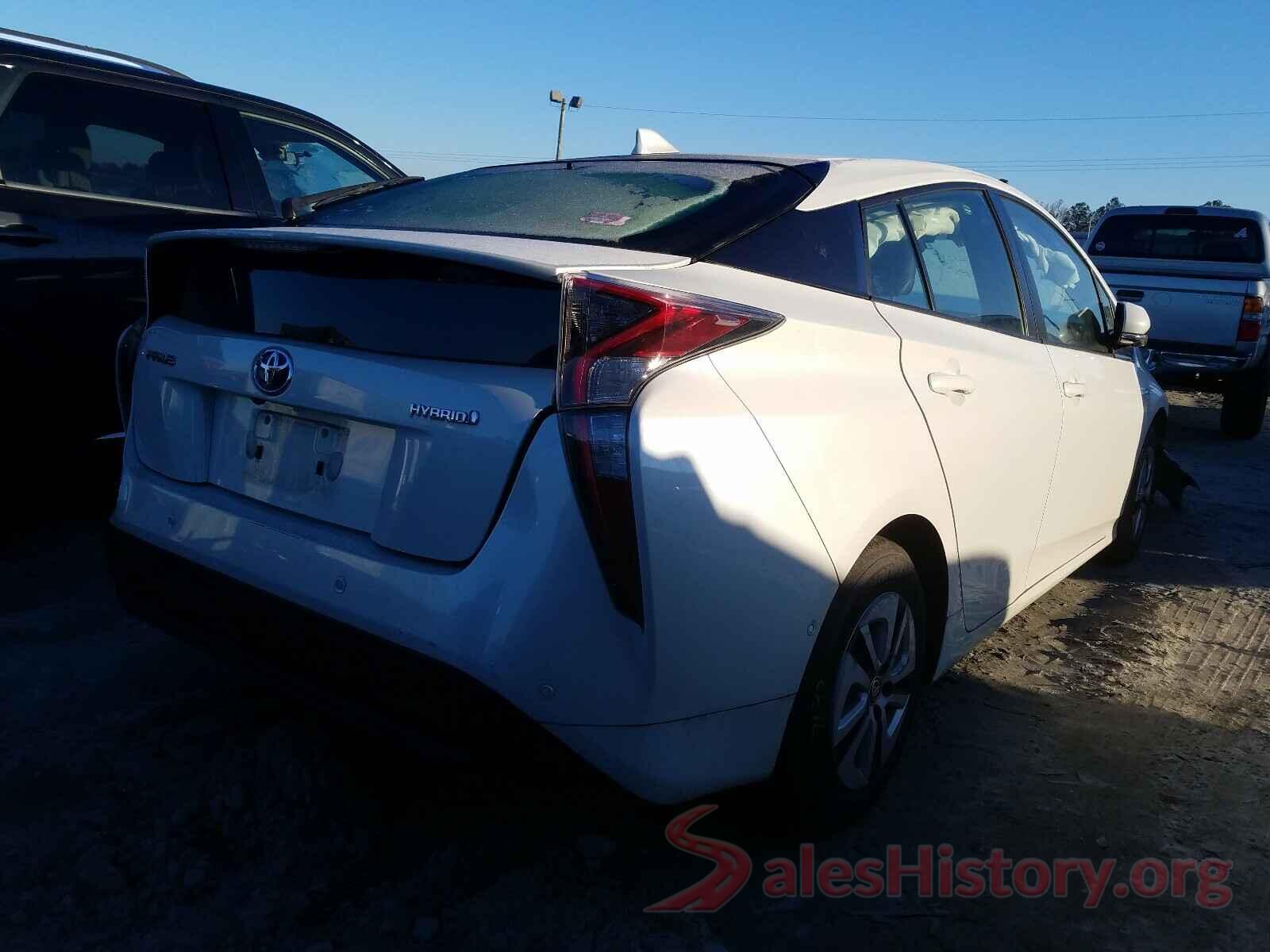 JTDKARFU0J3057996 2018 TOYOTA PRIUS