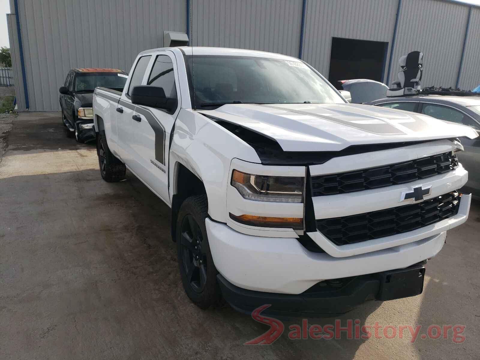 1GCVKPEC4JZ330569 2018 CHEVROLET SILVERADO