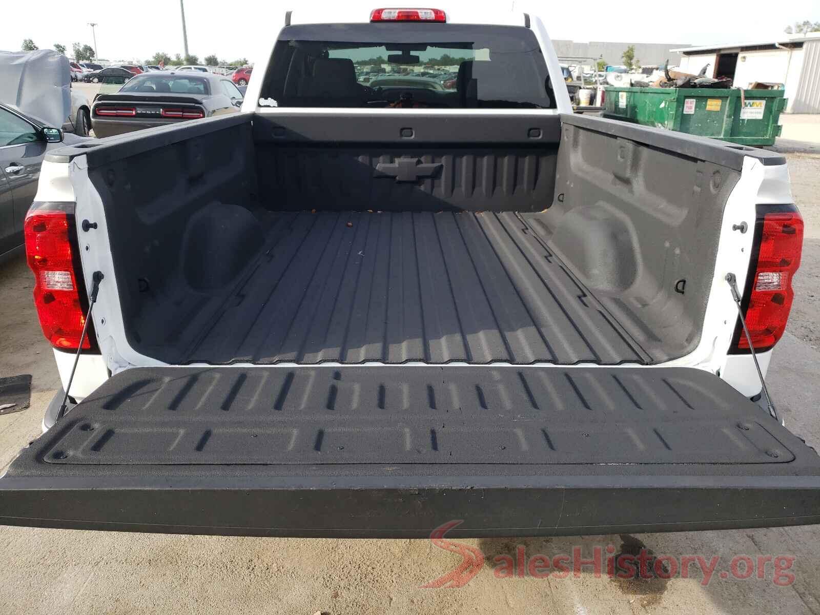 1GCVKPEC4JZ330569 2018 CHEVROLET SILVERADO