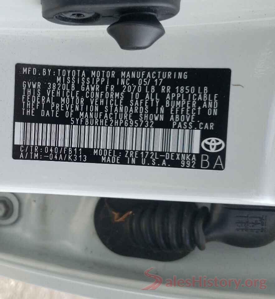 5YFBURHE2HP695732 2017 TOYOTA COROLLA