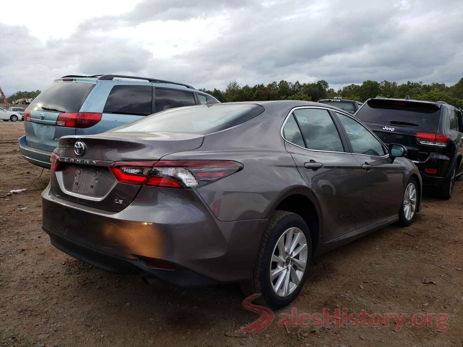 4T1C11AK5MU441438 2021 TOYOTA CAMRY