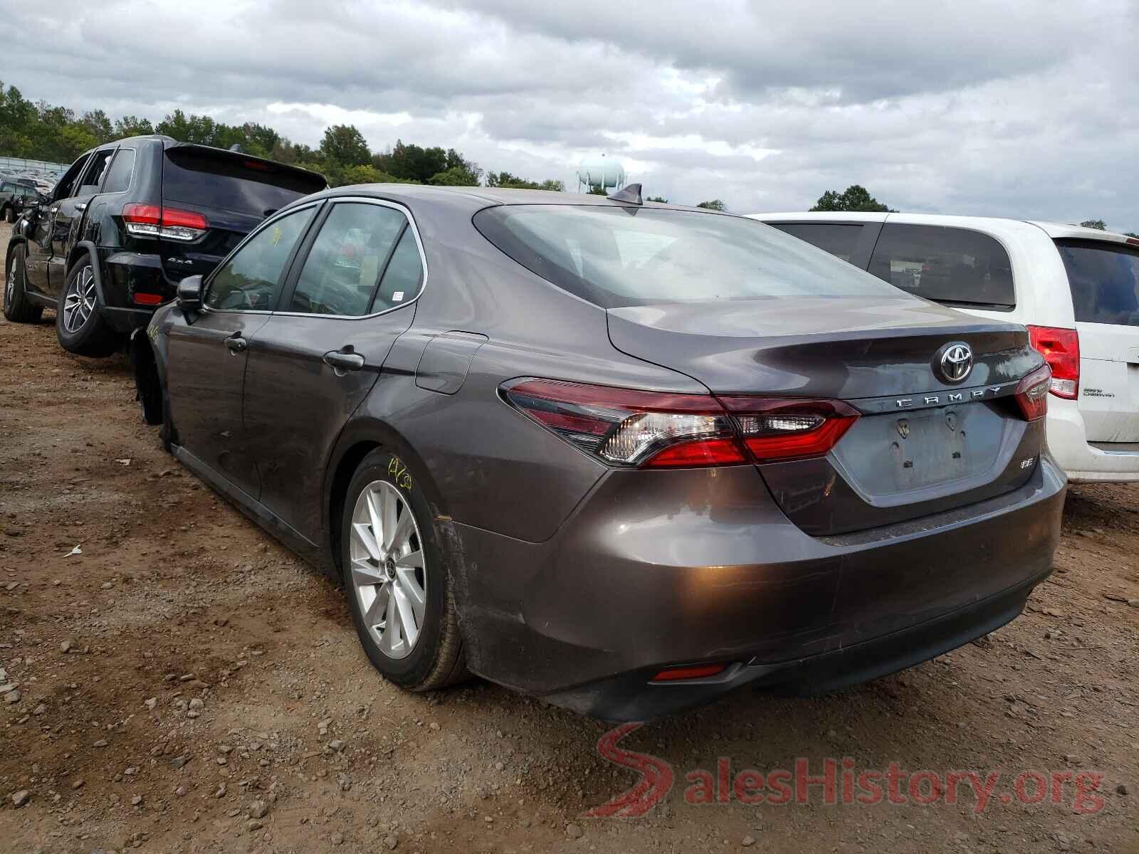 4T1C11AK5MU441438 2021 TOYOTA CAMRY