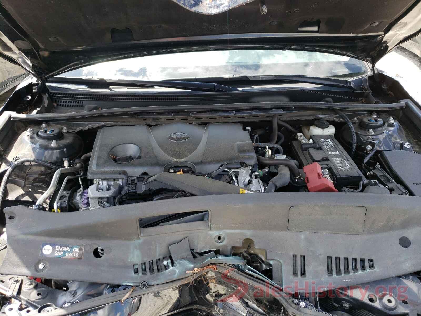 4T1B11HK2JU144706 2018 TOYOTA CAMRY