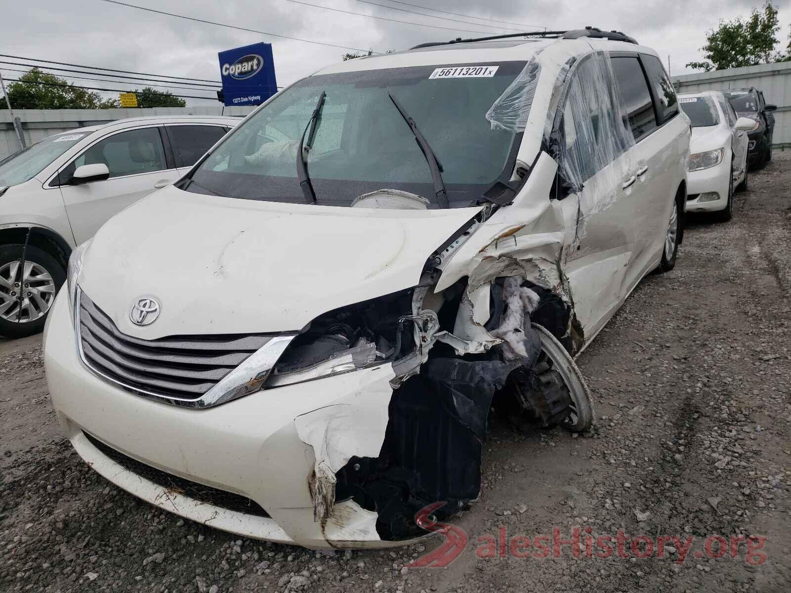 5TDYZ3DC2HS822743 2017 TOYOTA SIENNA