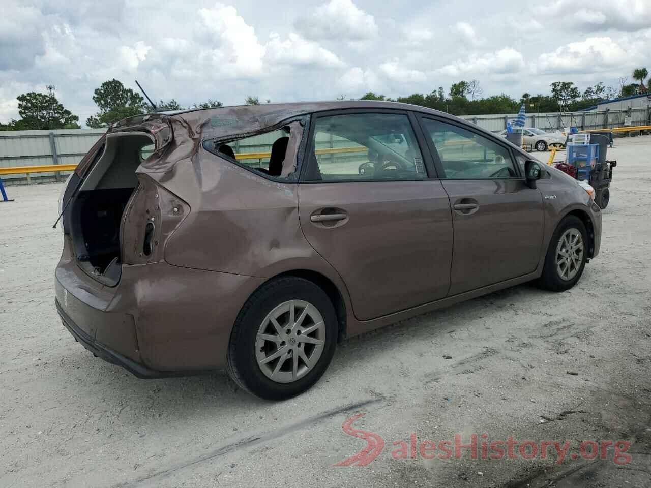 JTDZN3EU3FJ015746 2015 TOYOTA PRIUS