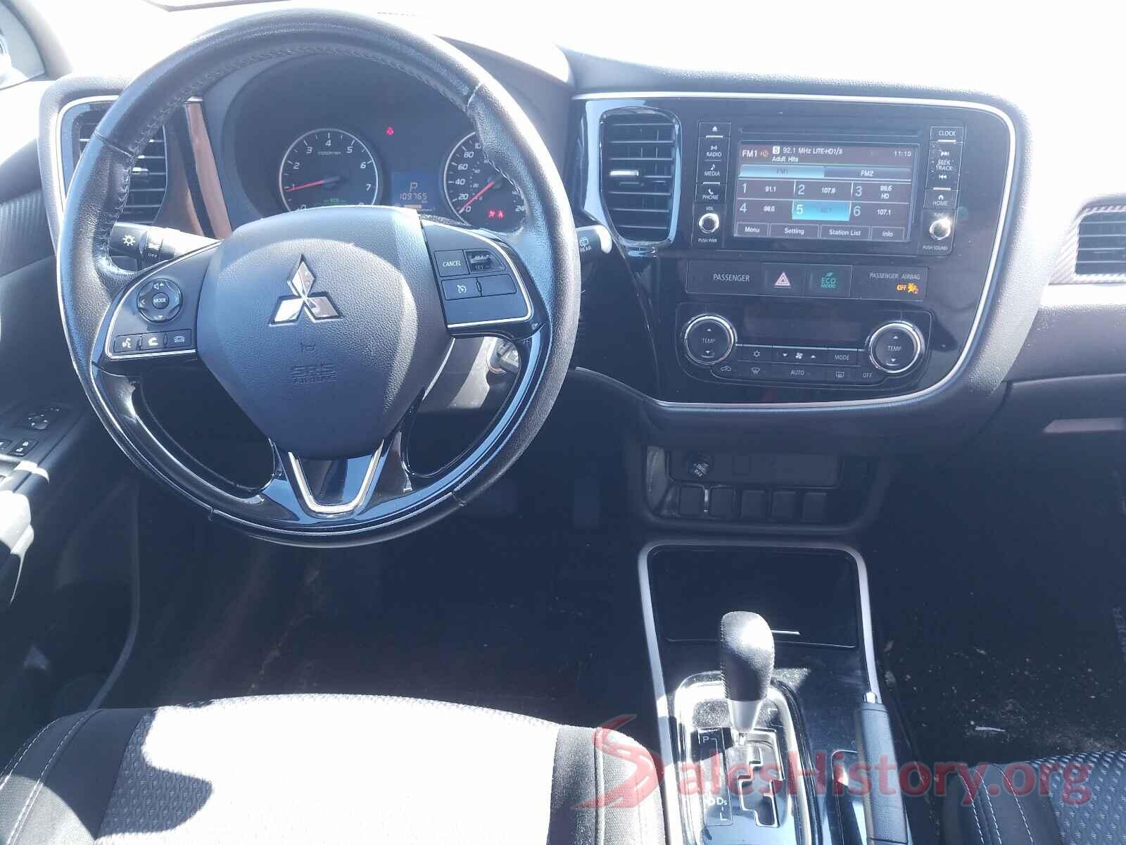 JA4AZ2A31HZ600347 2017 MITSUBISHI OUTLANDER