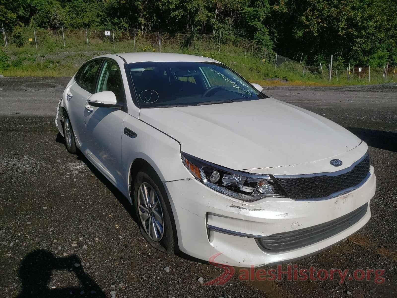 KNAGT4L38J5236027 2018 KIA OPTIMA