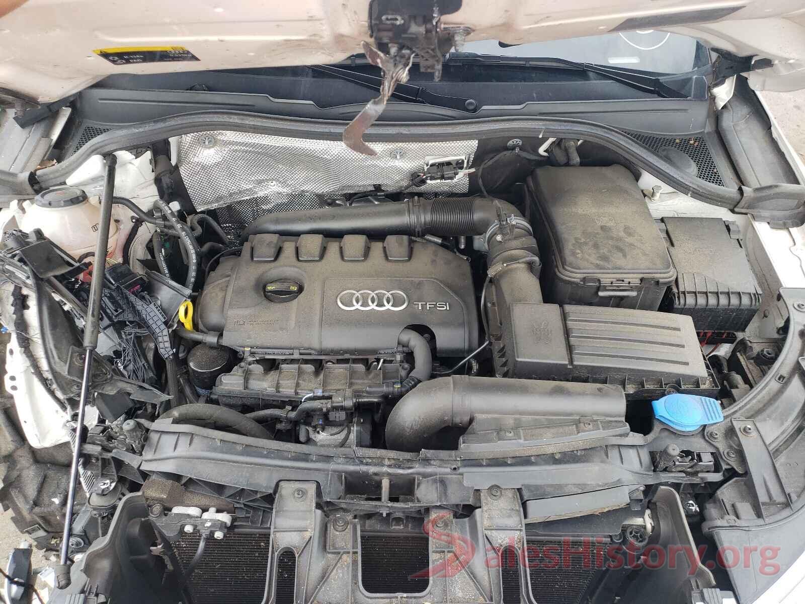 WA1JCCFSXJR010211 2018 AUDI Q3