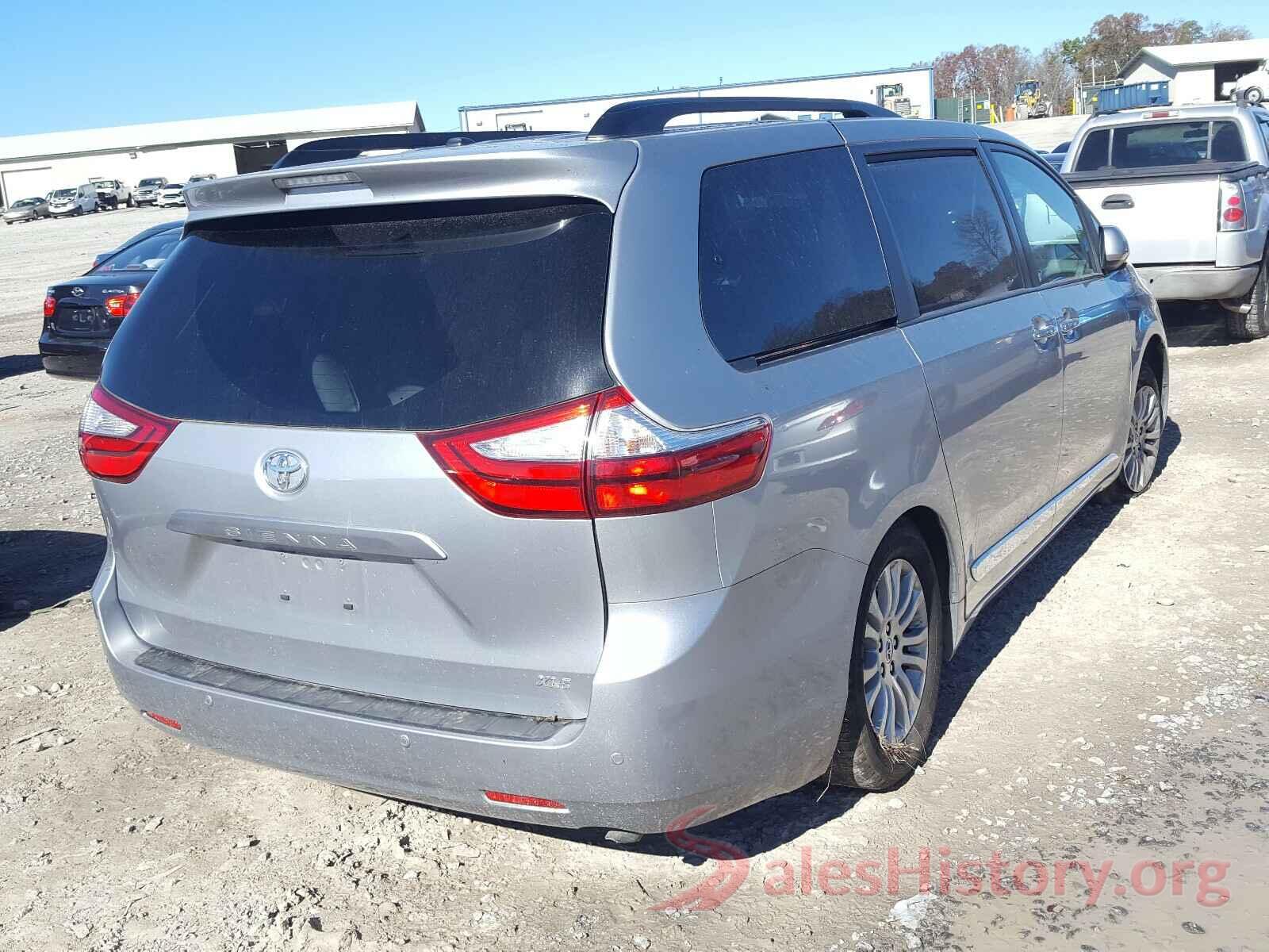 5TDYZ3DC5HS843795 2017 TOYOTA SIENNA