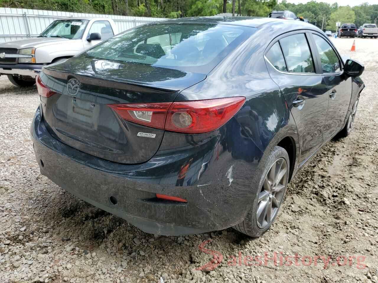 3MZBN1V35JM183295 2018 MAZDA 3