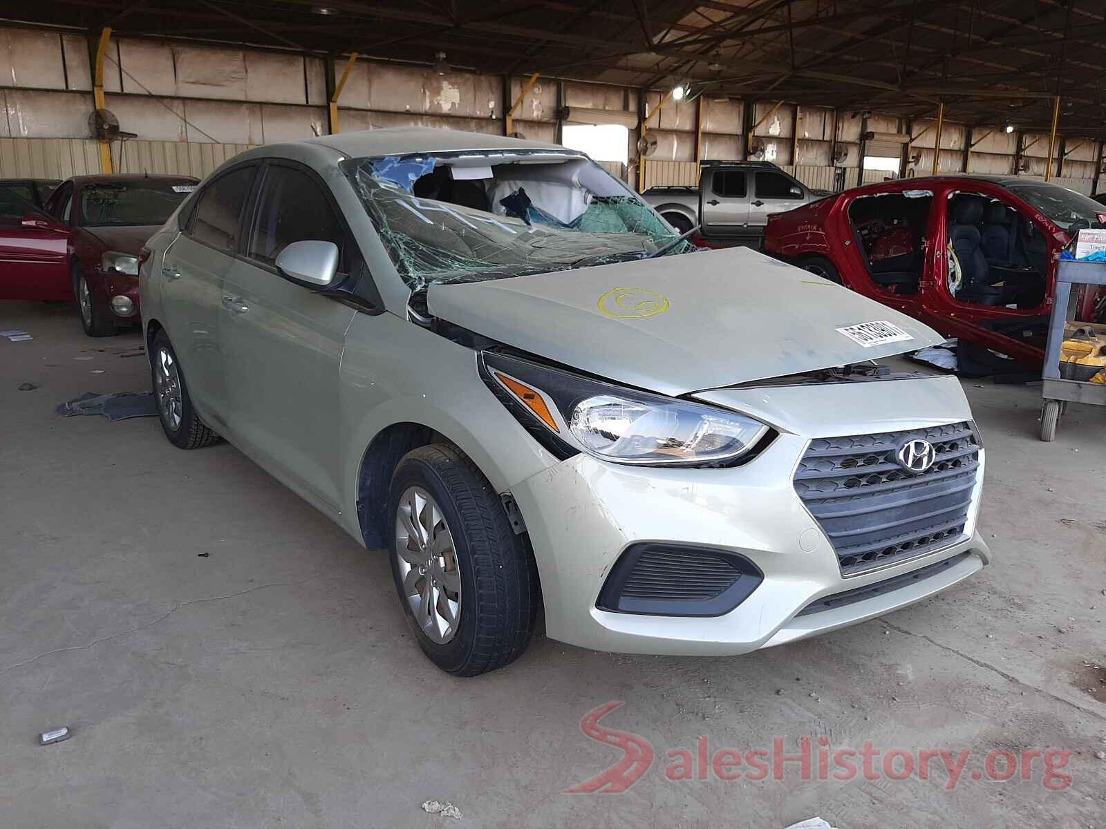 3KPC24A32JE035039 2018 HYUNDAI ACCENT