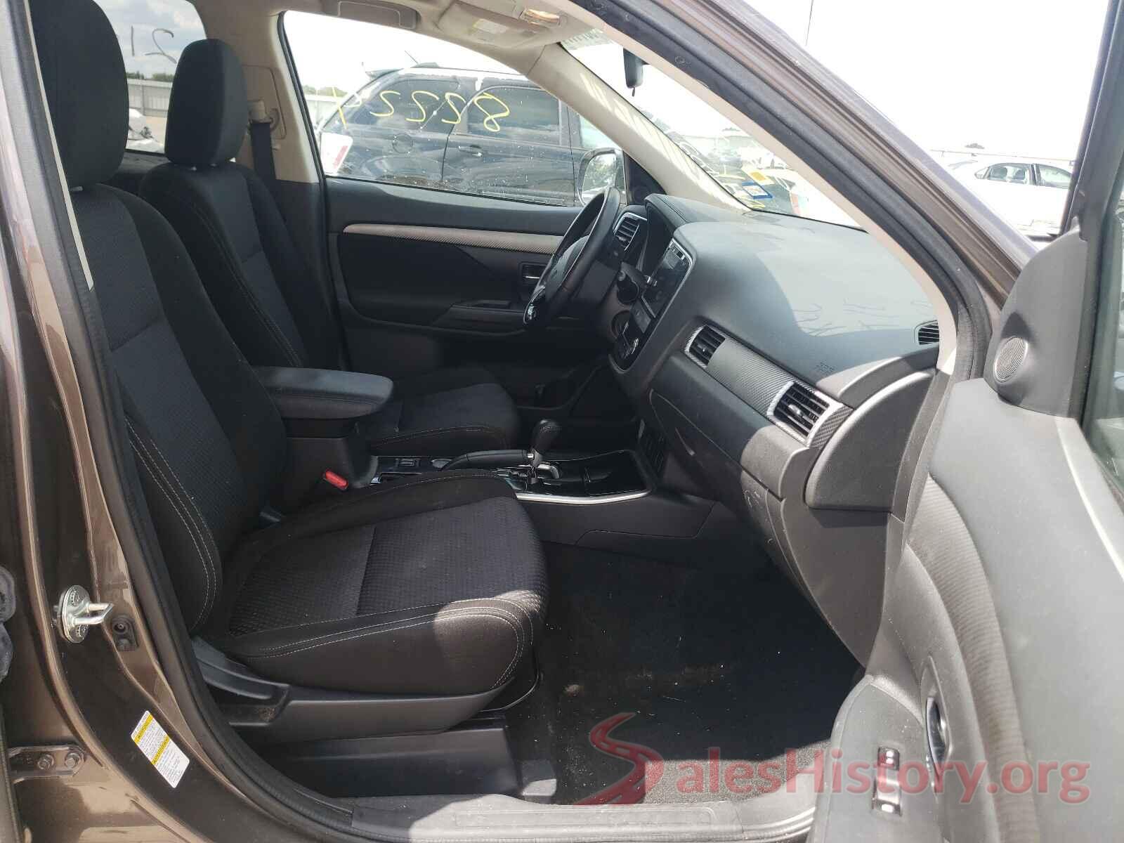 JA4AD3A36HZ039681 2017 MITSUBISHI OUTLANDER