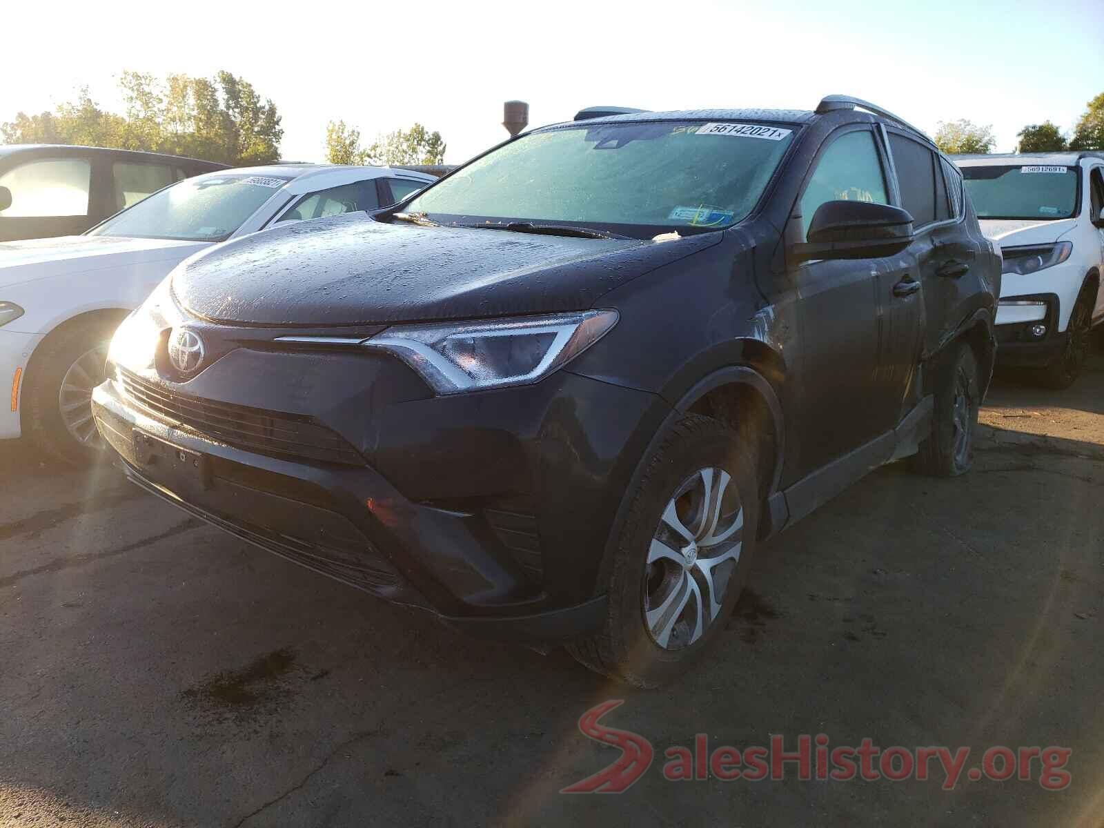 2T3BFREV1JW713812 2018 TOYOTA RAV4