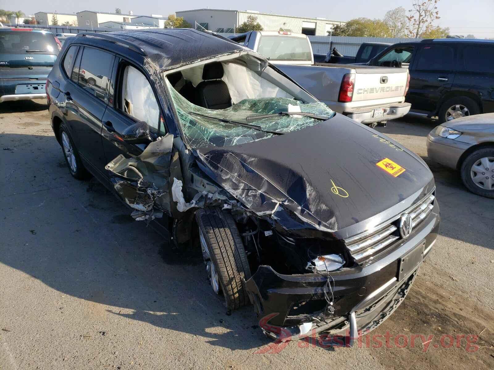 3VV1B7AX1JM084798 2018 VOLKSWAGEN TIGUAN