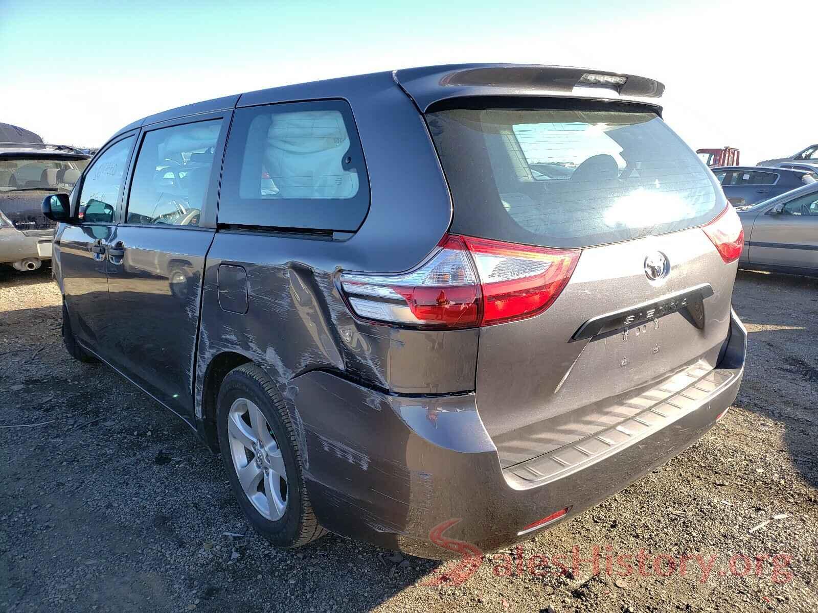 5TDZZ3DC8HS892123 2017 TOYOTA SIENNA