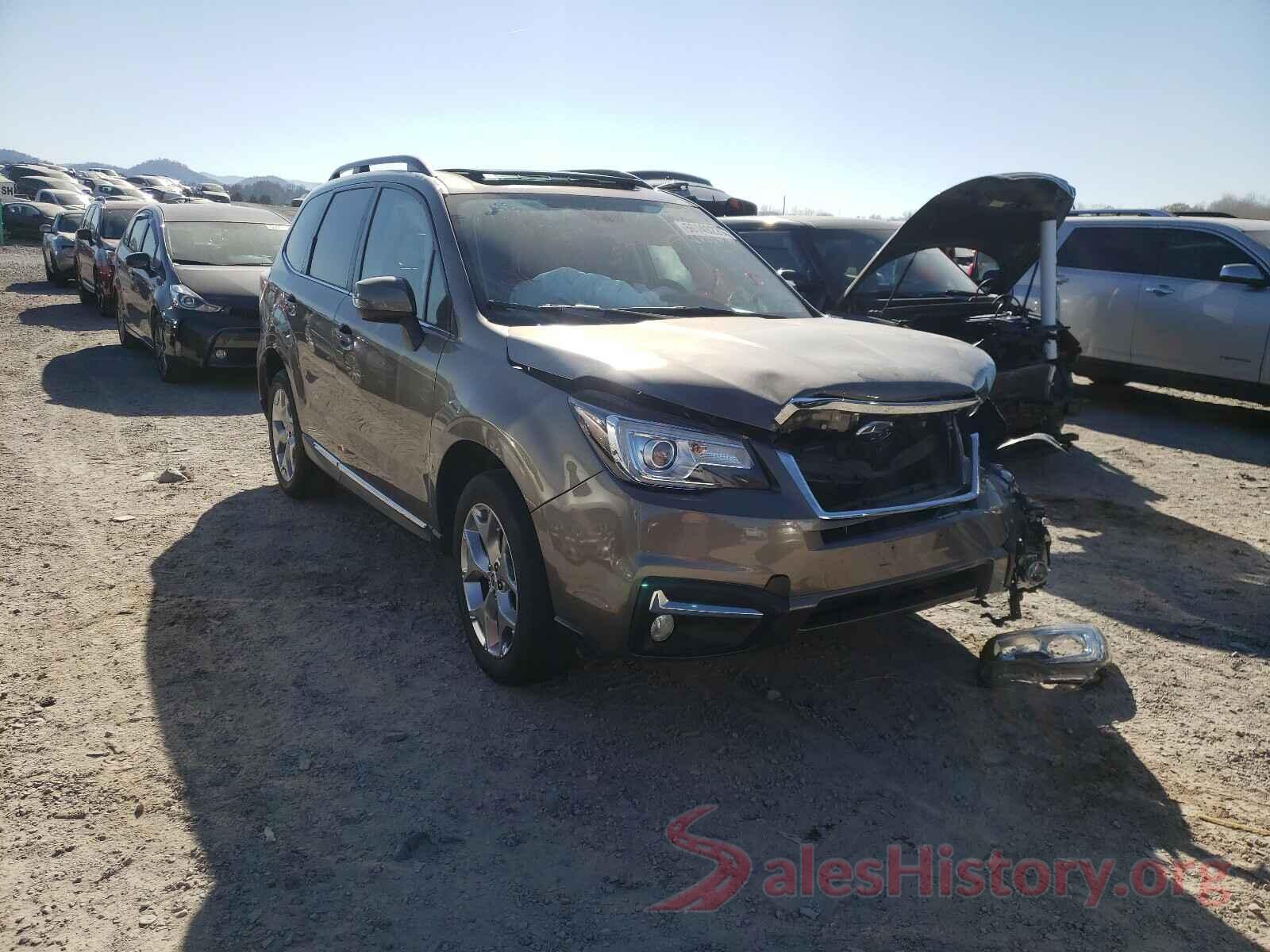 JF2SJAWC0JH607596 2018 SUBARU FORESTER