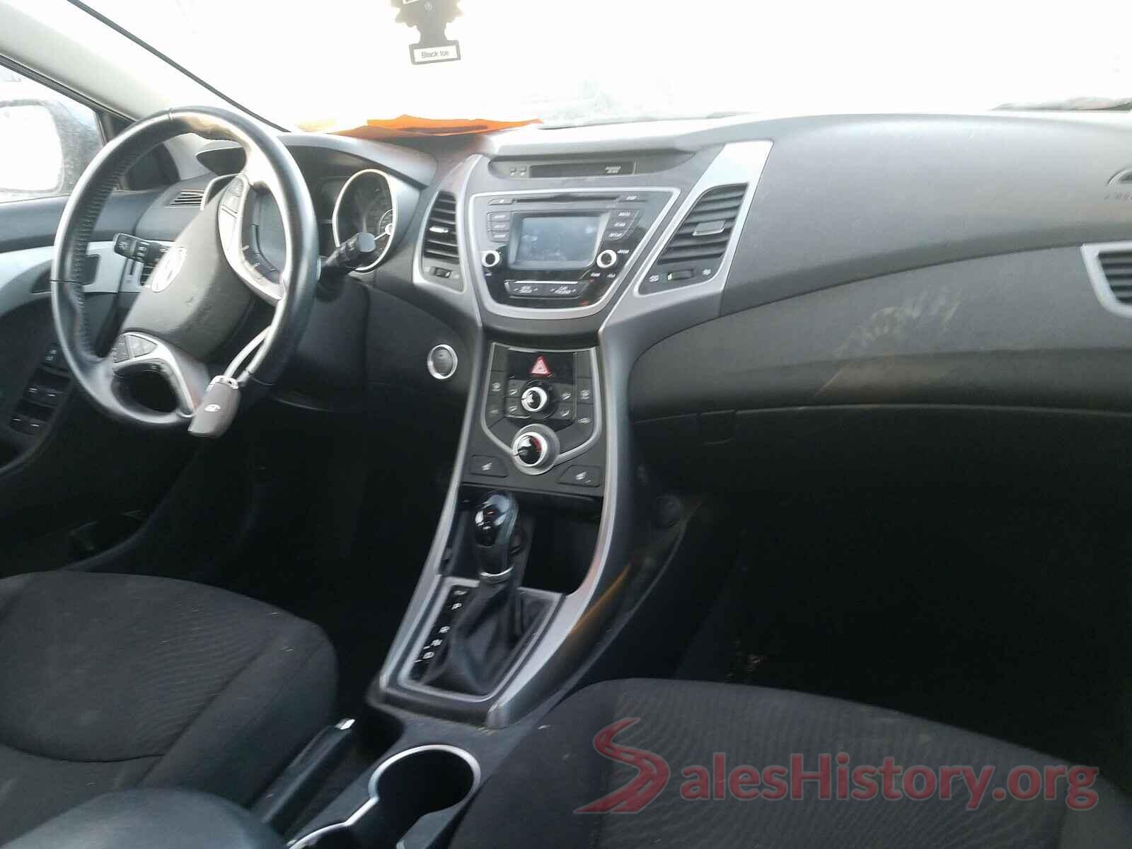 KMHDH4AE3GU599812 2016 HYUNDAI ELANTRA