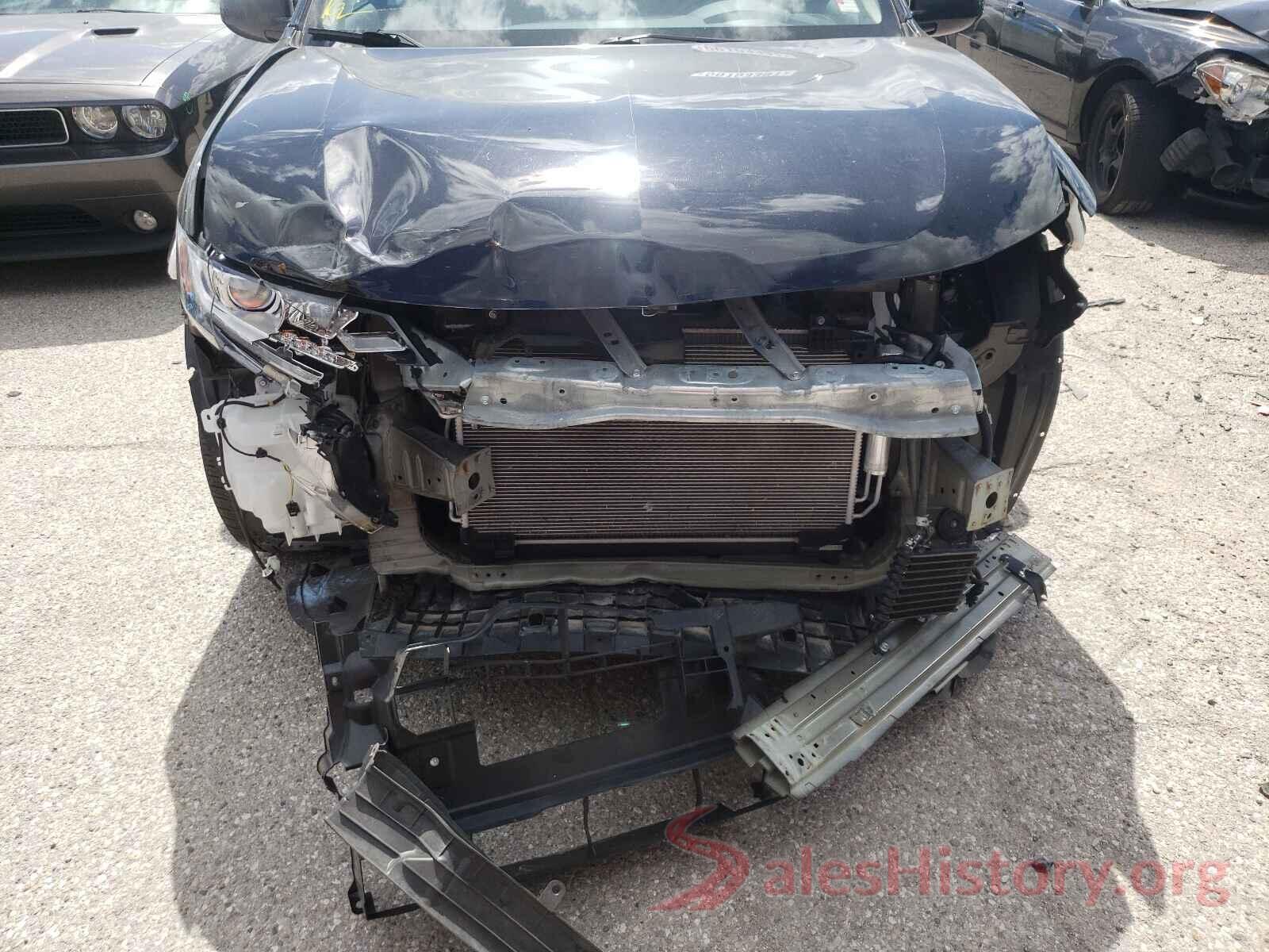 JA4AD2A38JZ010831 2018 MITSUBISHI OUTLANDER