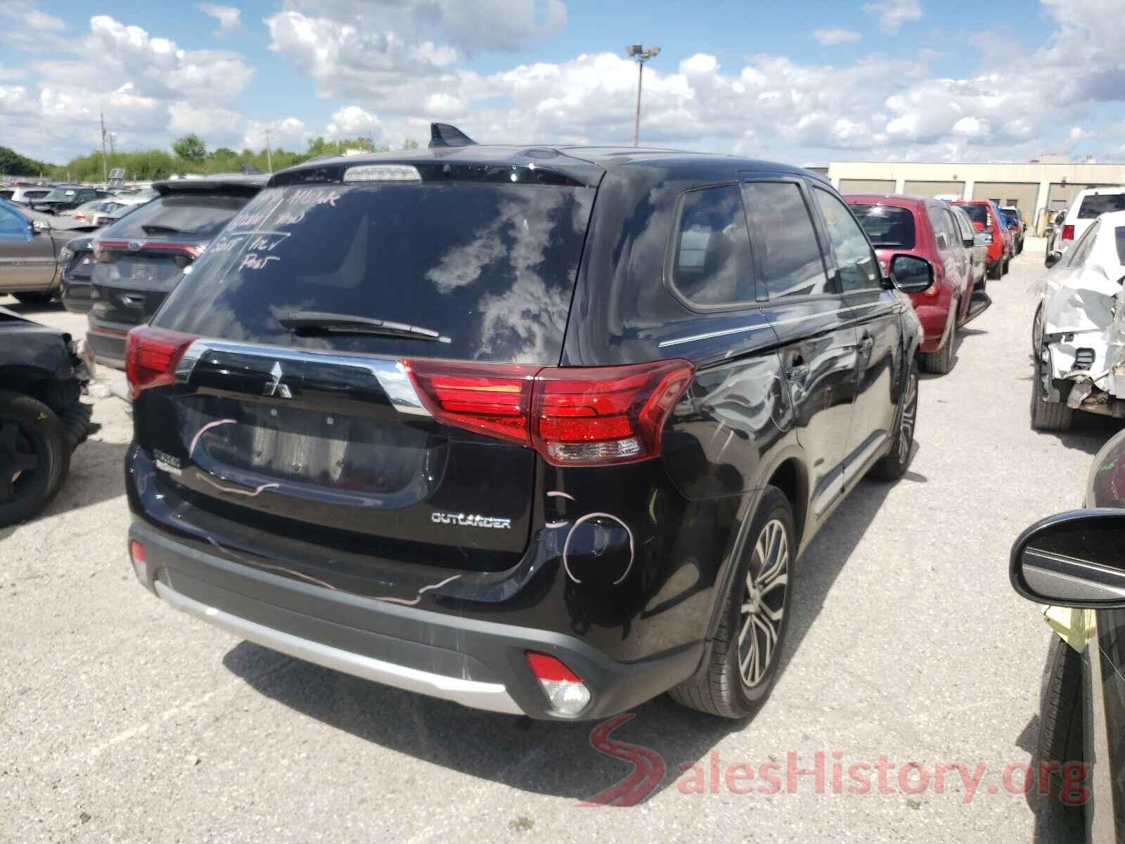 JA4AD2A38JZ010831 2018 MITSUBISHI OUTLANDER