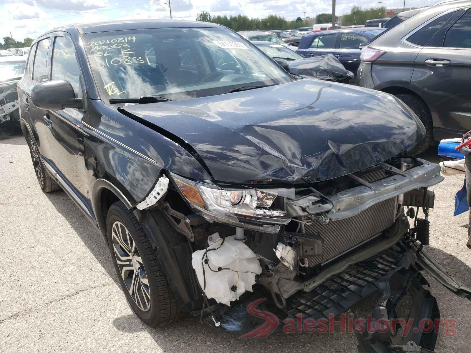 JA4AD2A38JZ010831 2018 MITSUBISHI OUTLANDER