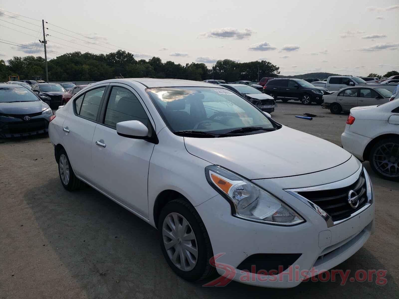 3N1CN7APXHL813043 2017 NISSAN VERSA