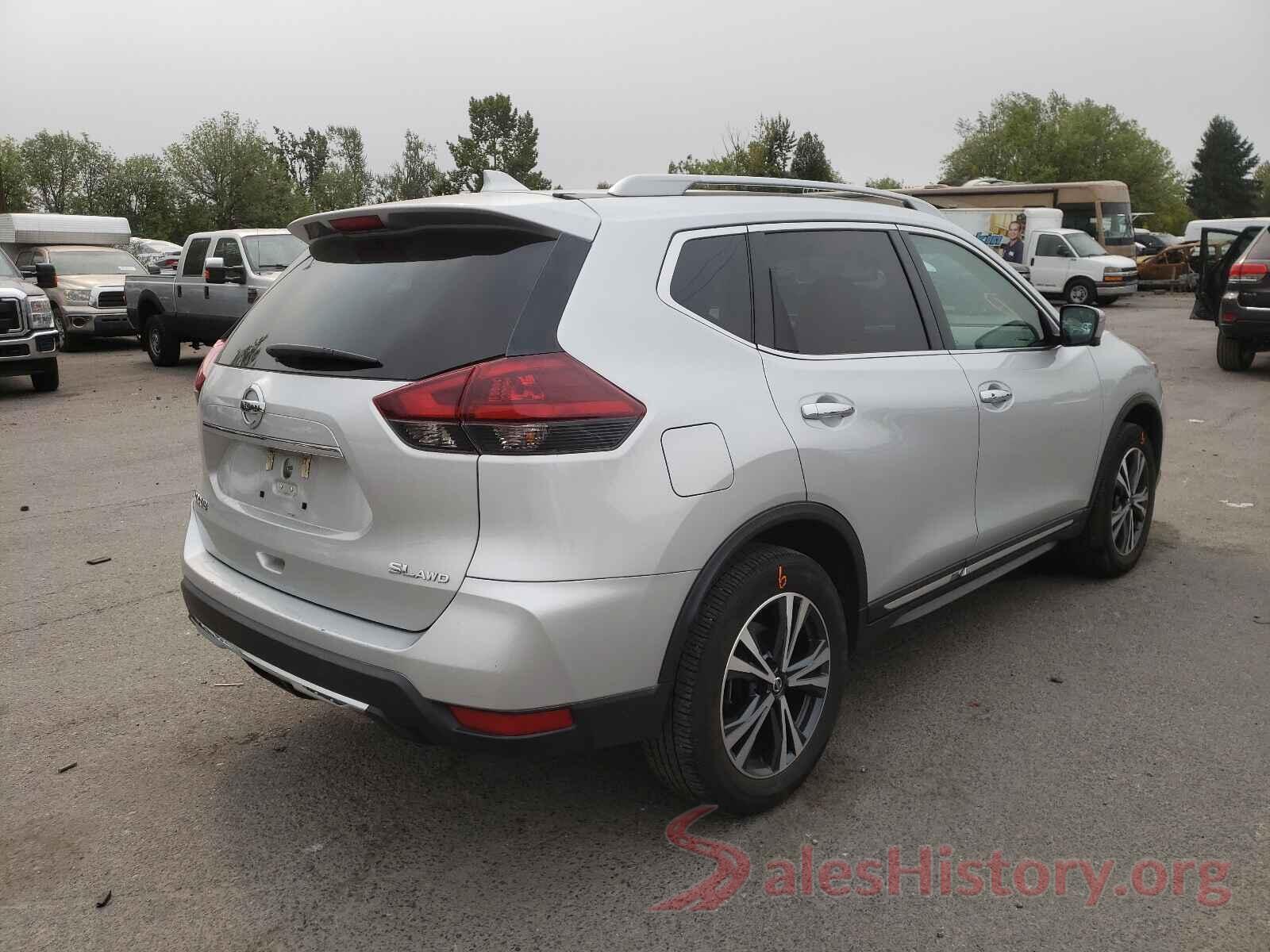 5N1AT2MV9JC780220 2018 NISSAN ROGUE