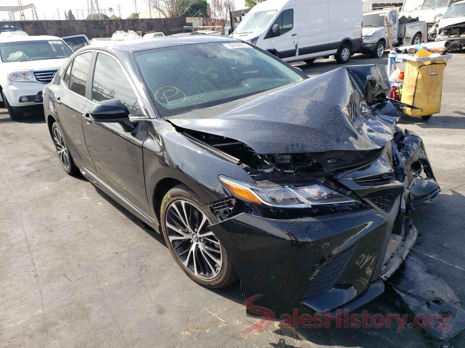 4T1B11HK2KU835896 2019 TOYOTA CAMRY