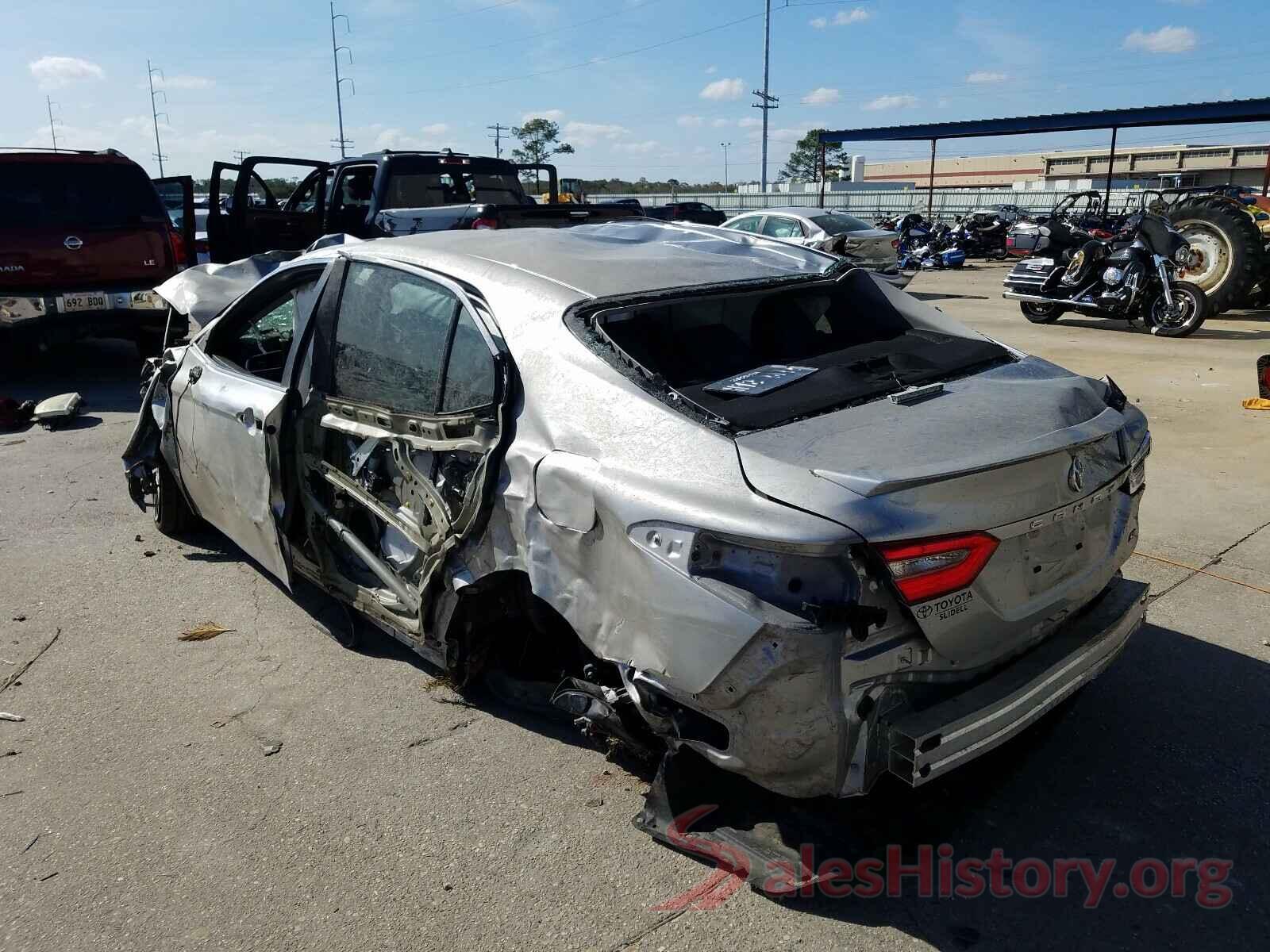 4T1B11HK8JU664036 2018 TOYOTA CAMRY