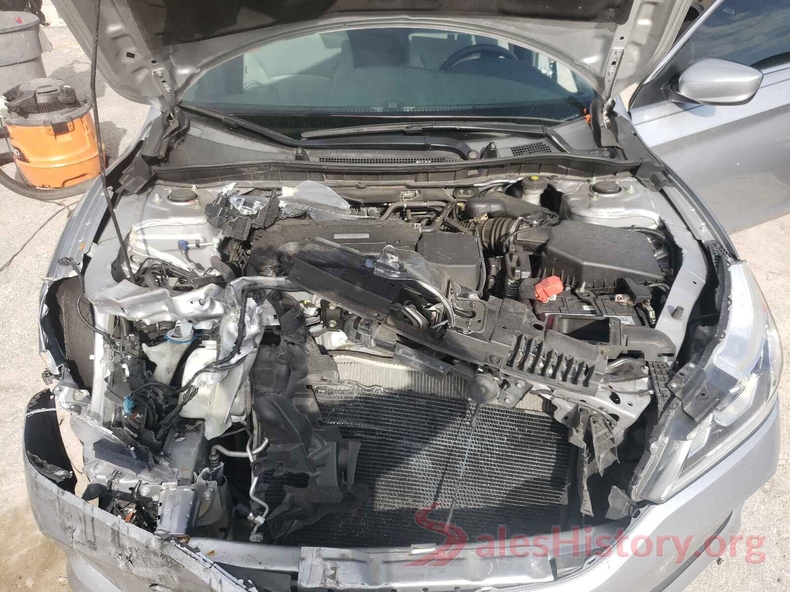 1HGCR2F34HA269061 2017 HONDA ACCORD