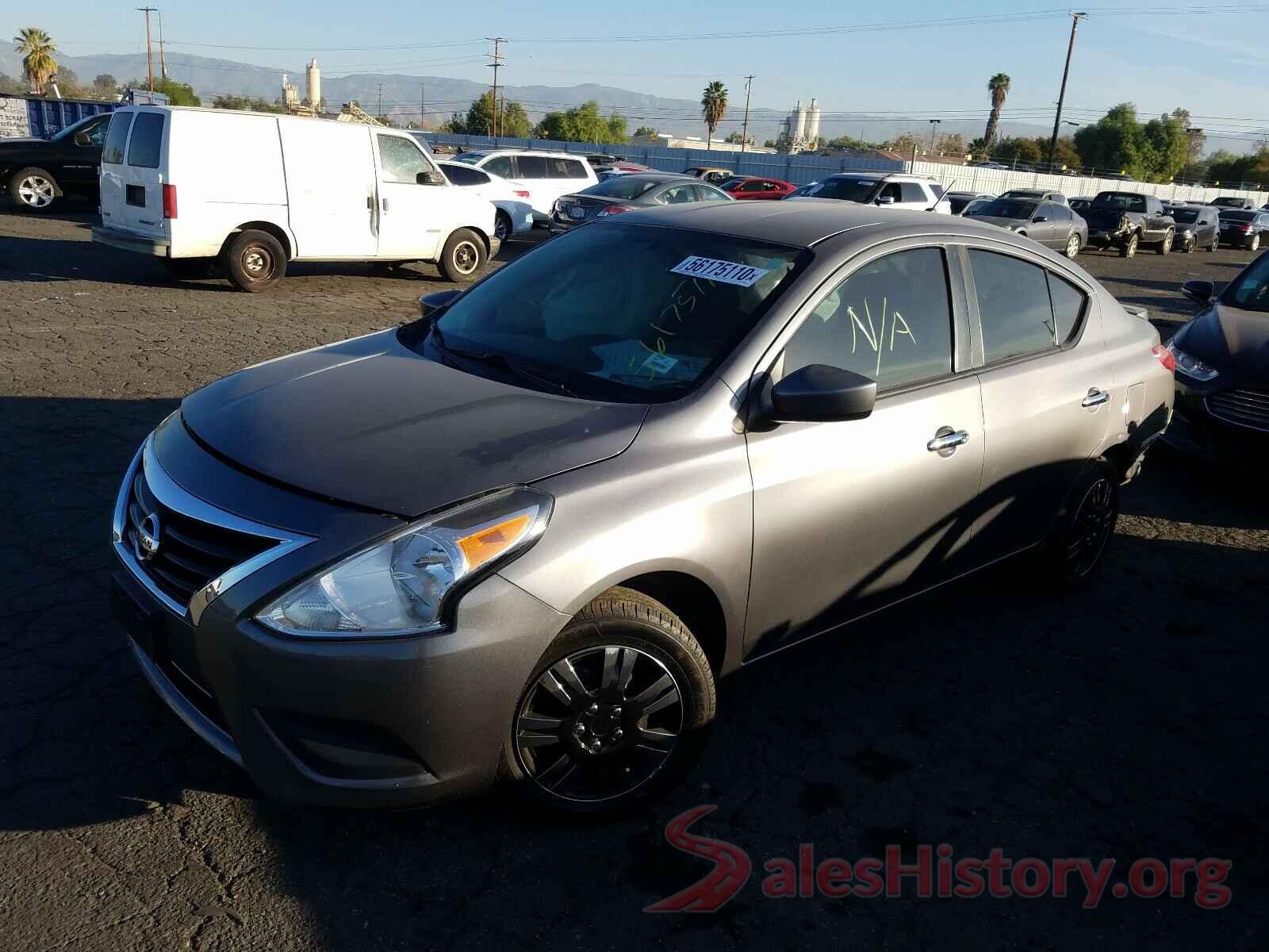 3N1CN7AP0JL864170 2018 NISSAN VERSA