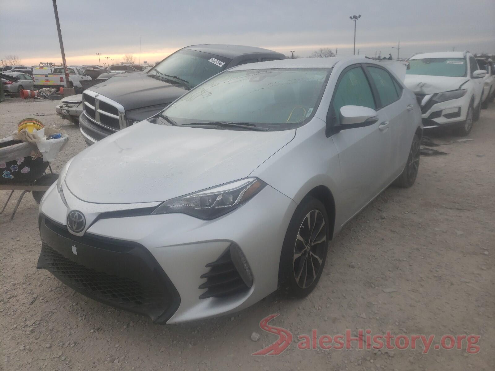 5YFBURHE5JP819479 2018 TOYOTA COROLLA