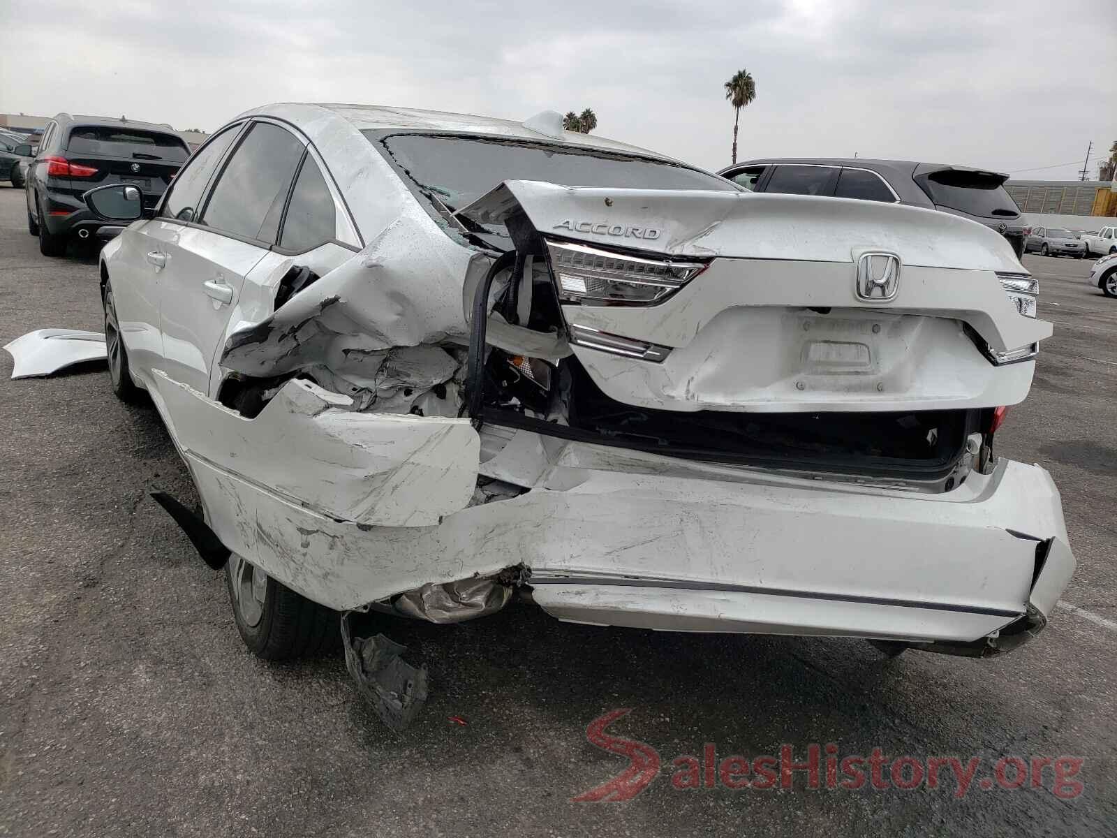 1HGCV1F45JA093660 2018 HONDA ACCORD