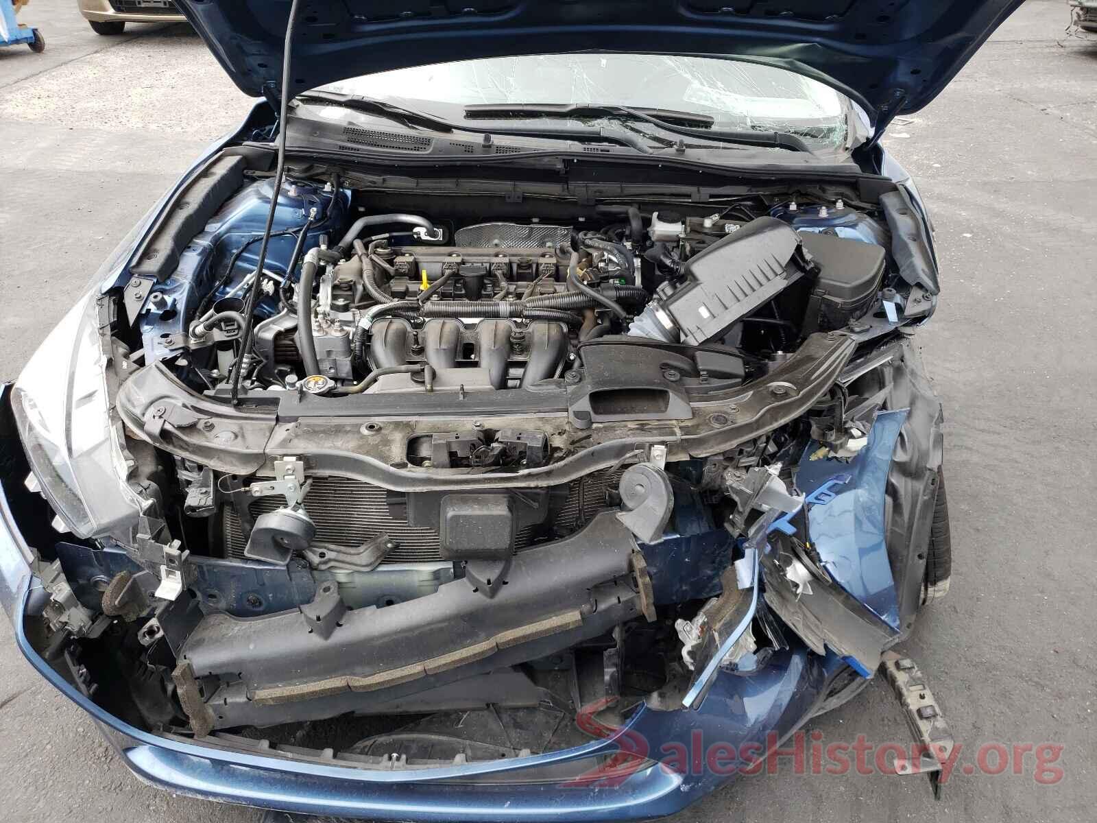 3MZBN1L35JM257687 2018 MAZDA 3