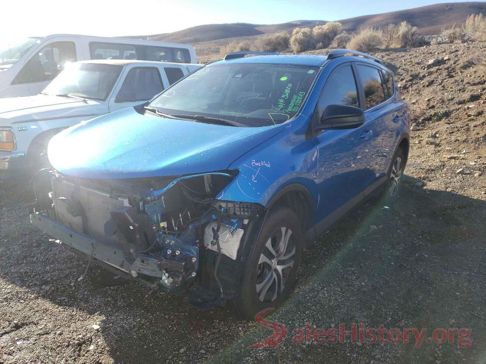 2T3BFREV2HW611610 2017 TOYOTA RAV4