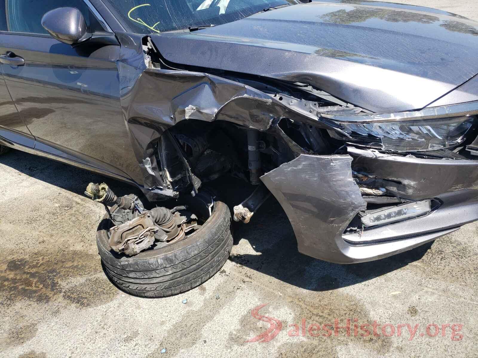 1HGCV1F35JA152357 2018 HONDA ACCORD