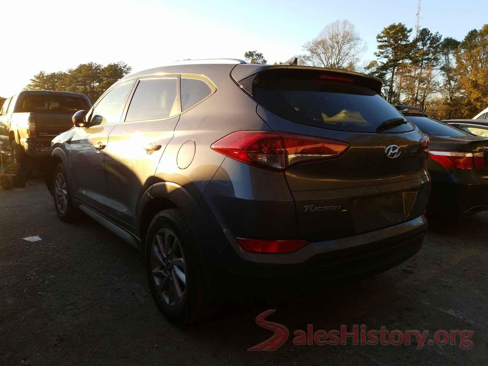 KM8J33A41JU679667 2018 HYUNDAI TUCSON