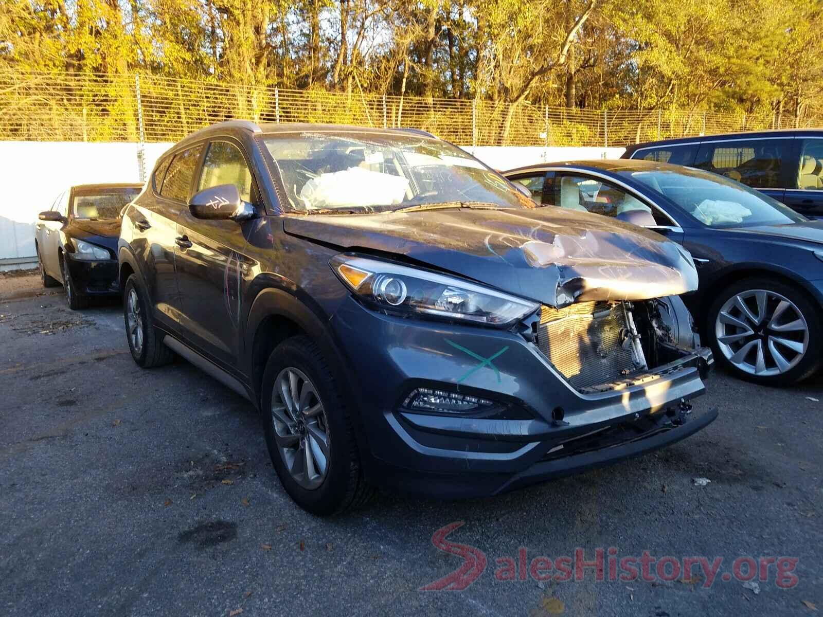 KM8J33A41JU679667 2018 HYUNDAI TUCSON