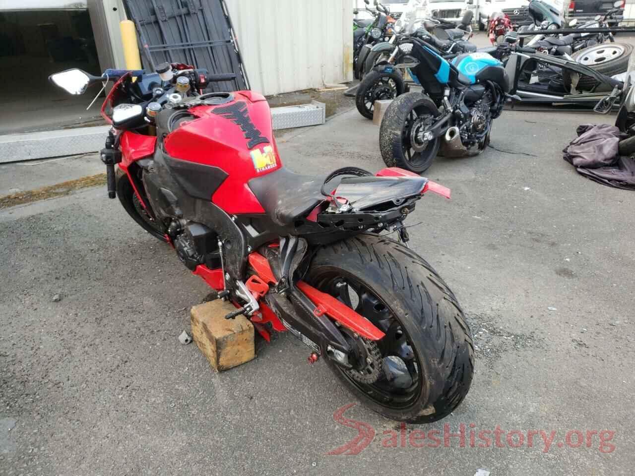 JH2SC7719JK100957 2018 HONDA CBR CYCLE