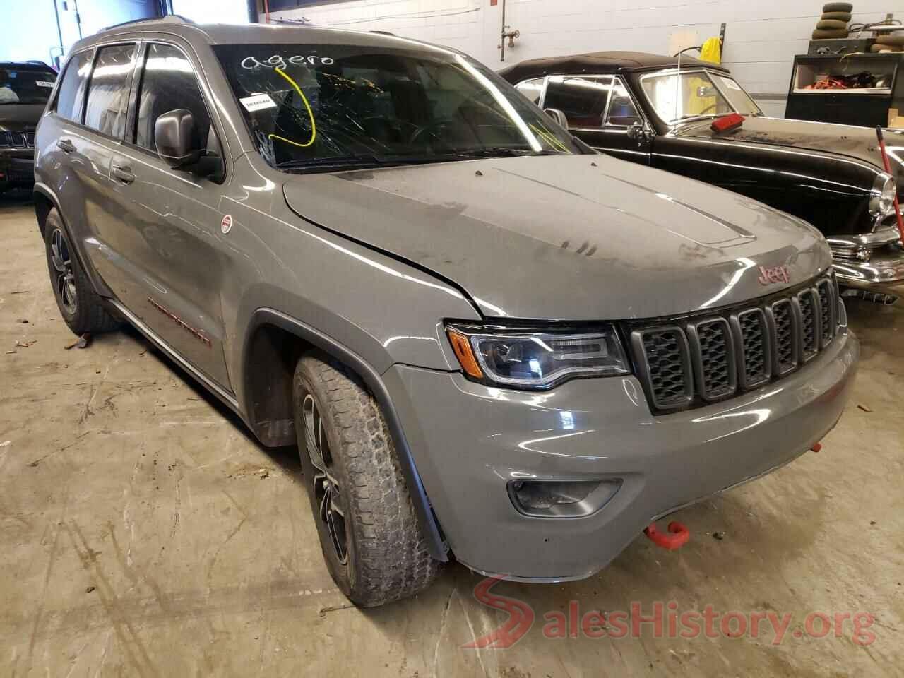 1C4RJFLG2KC611763 2019 JEEP GRAND CHER