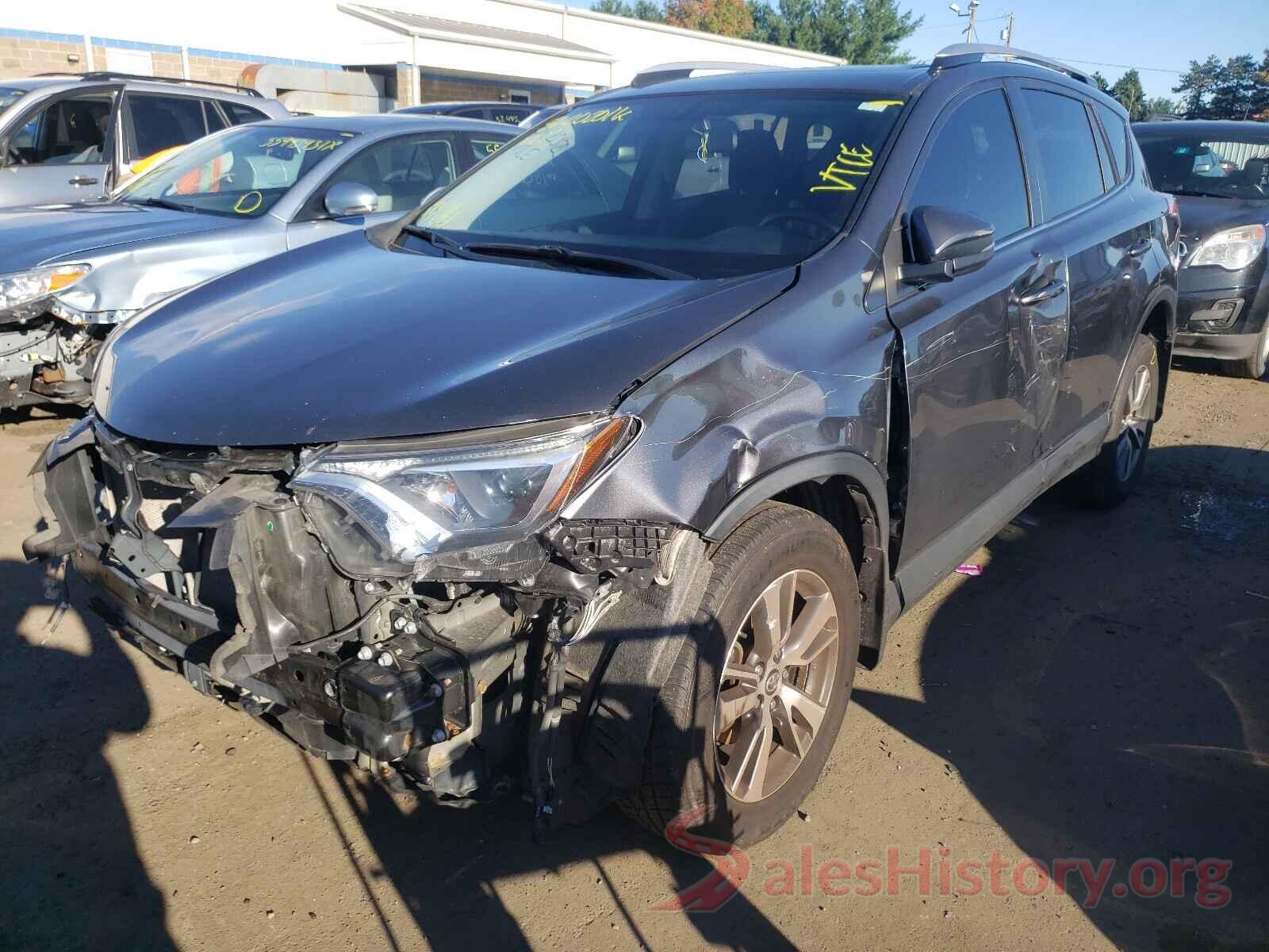 JTMRFREV7GD192387 2016 TOYOTA RAV4