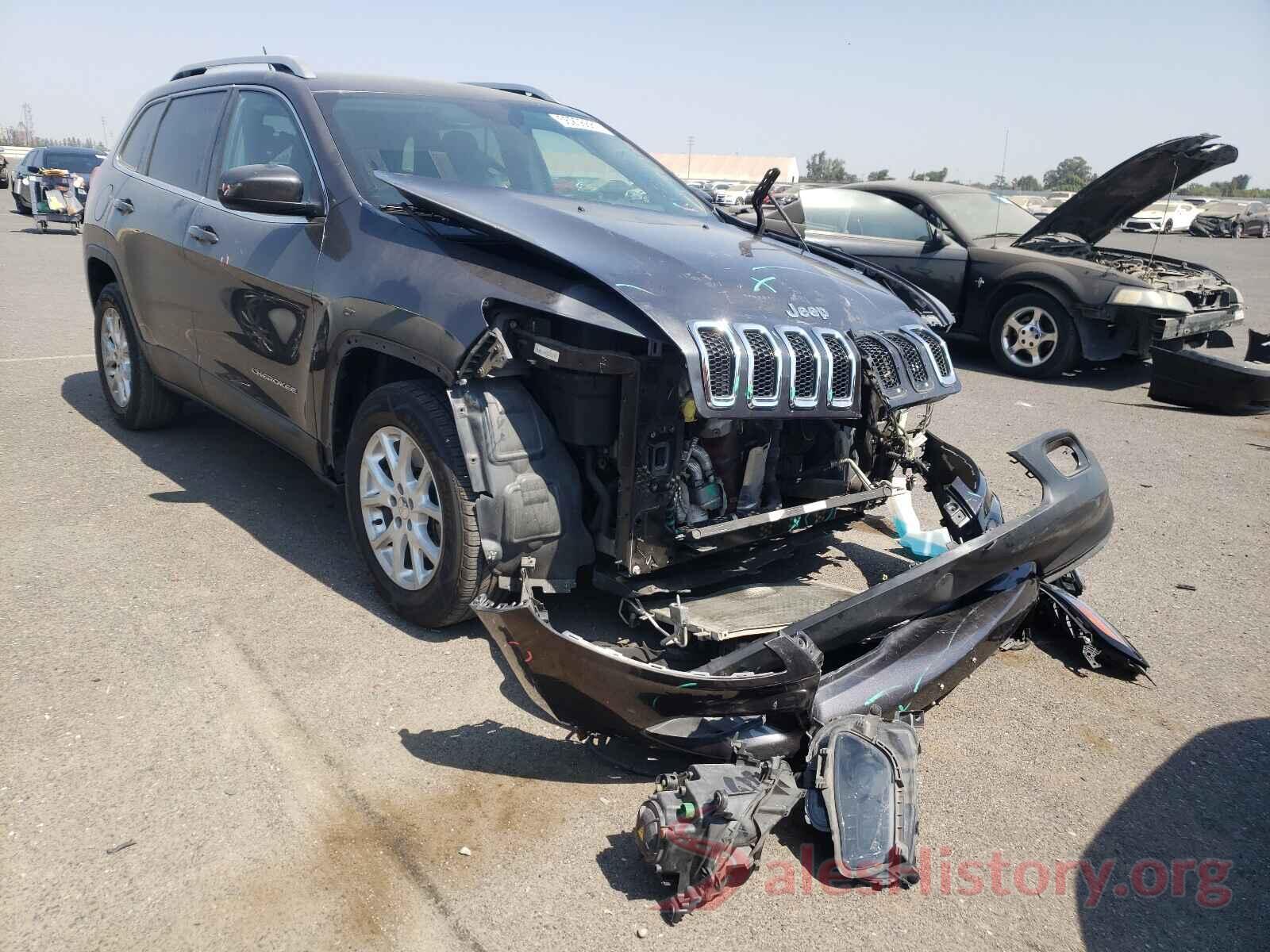 1C4PJLCB2HW585666 2017 JEEP CHEROKEE