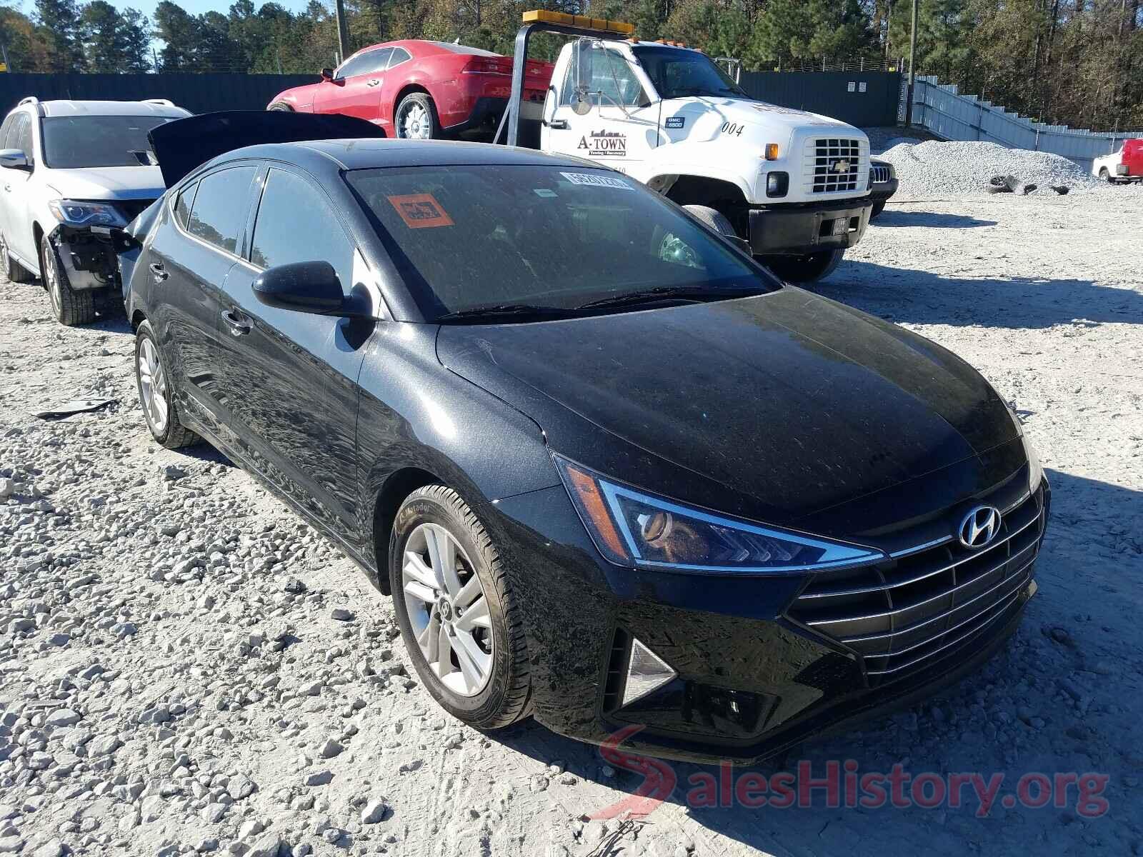 5NPD84LF8KH441009 2019 HYUNDAI ELANTRA