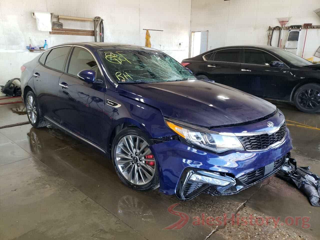 5XXGV4L22KG285354 2019 KIA OPTIMA