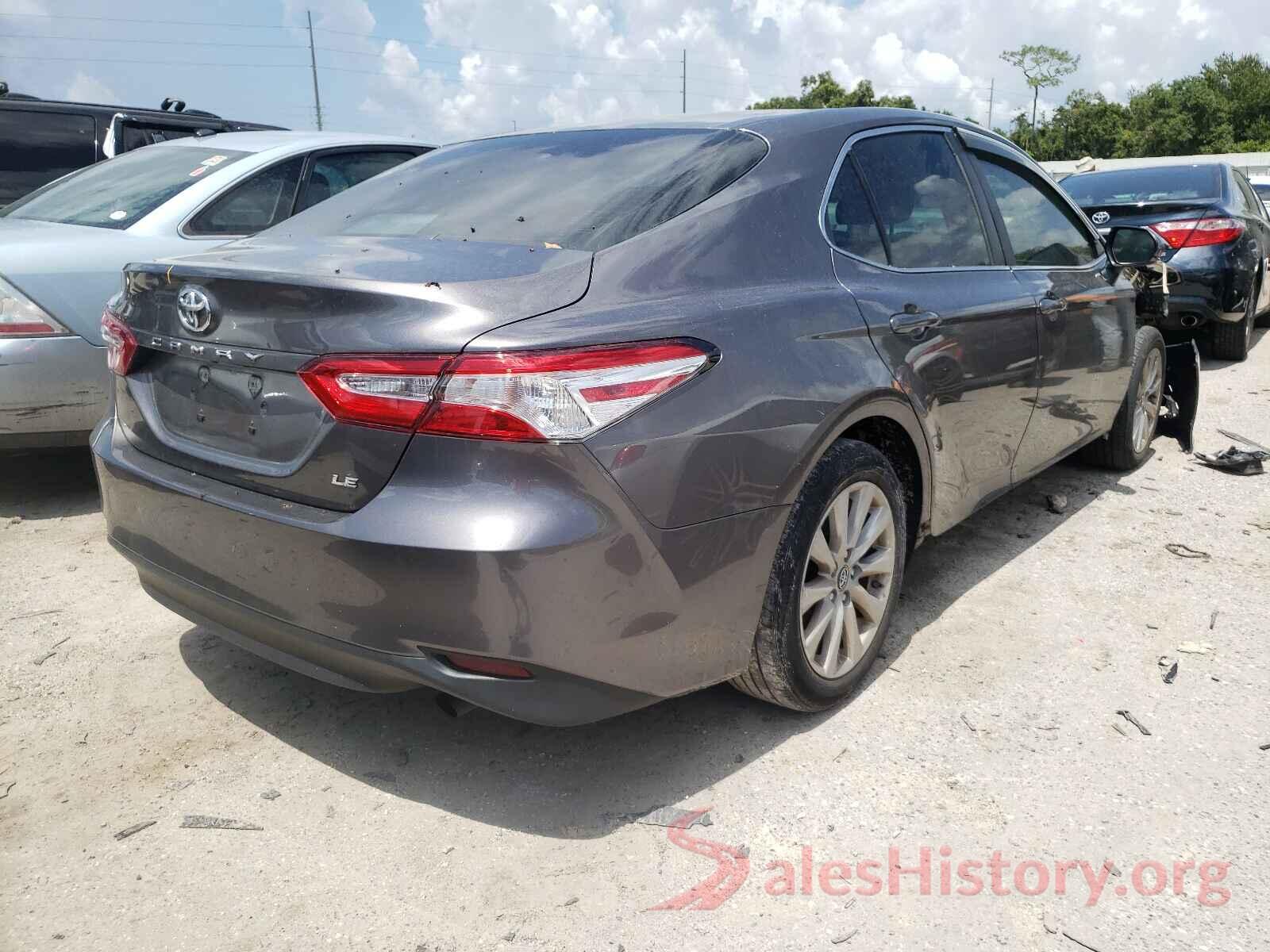 4T1B11HK9JU095942 2018 TOYOTA CAMRY