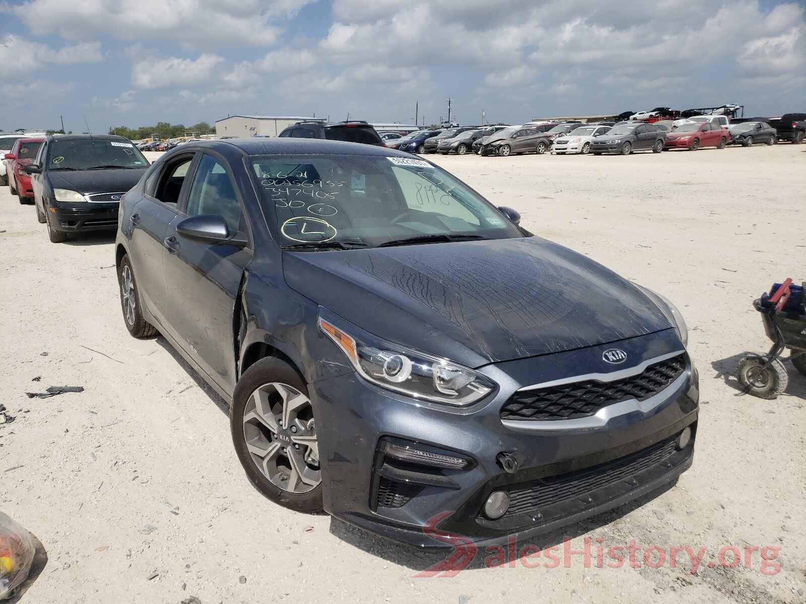 3KPF24AD2ME347405 2021 KIA FORTE