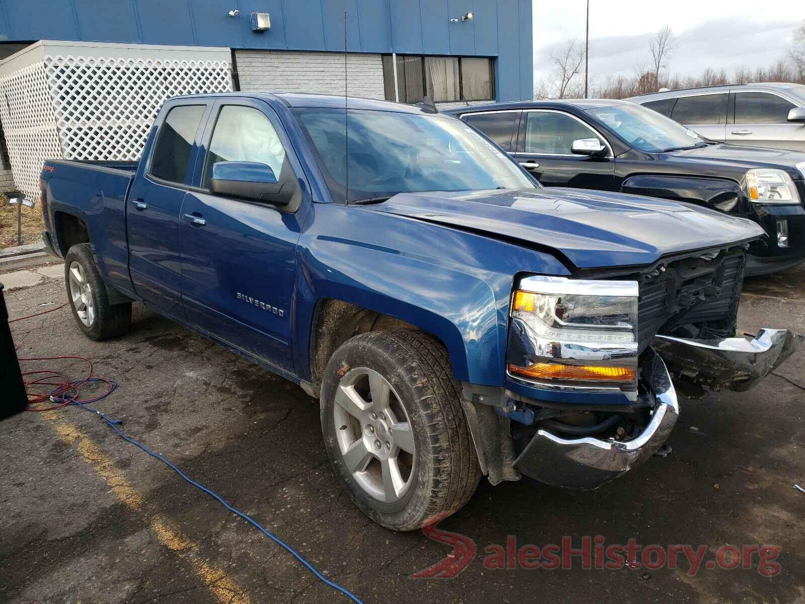 1GCVKREC1JZ175930 2018 CHEVROLET SILVERADO