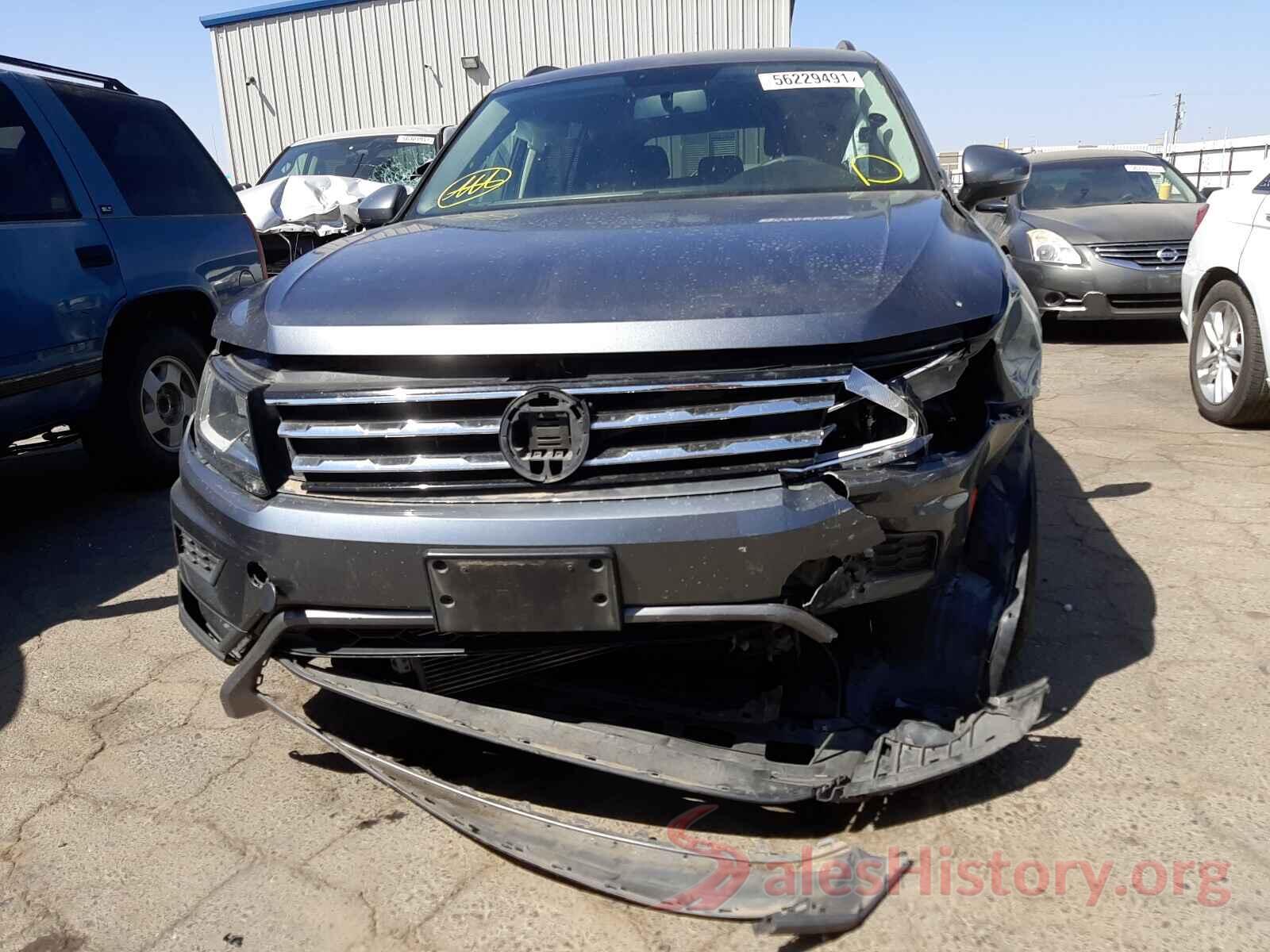 3VV1B7AX3JM013411 2018 VOLKSWAGEN TIGUAN